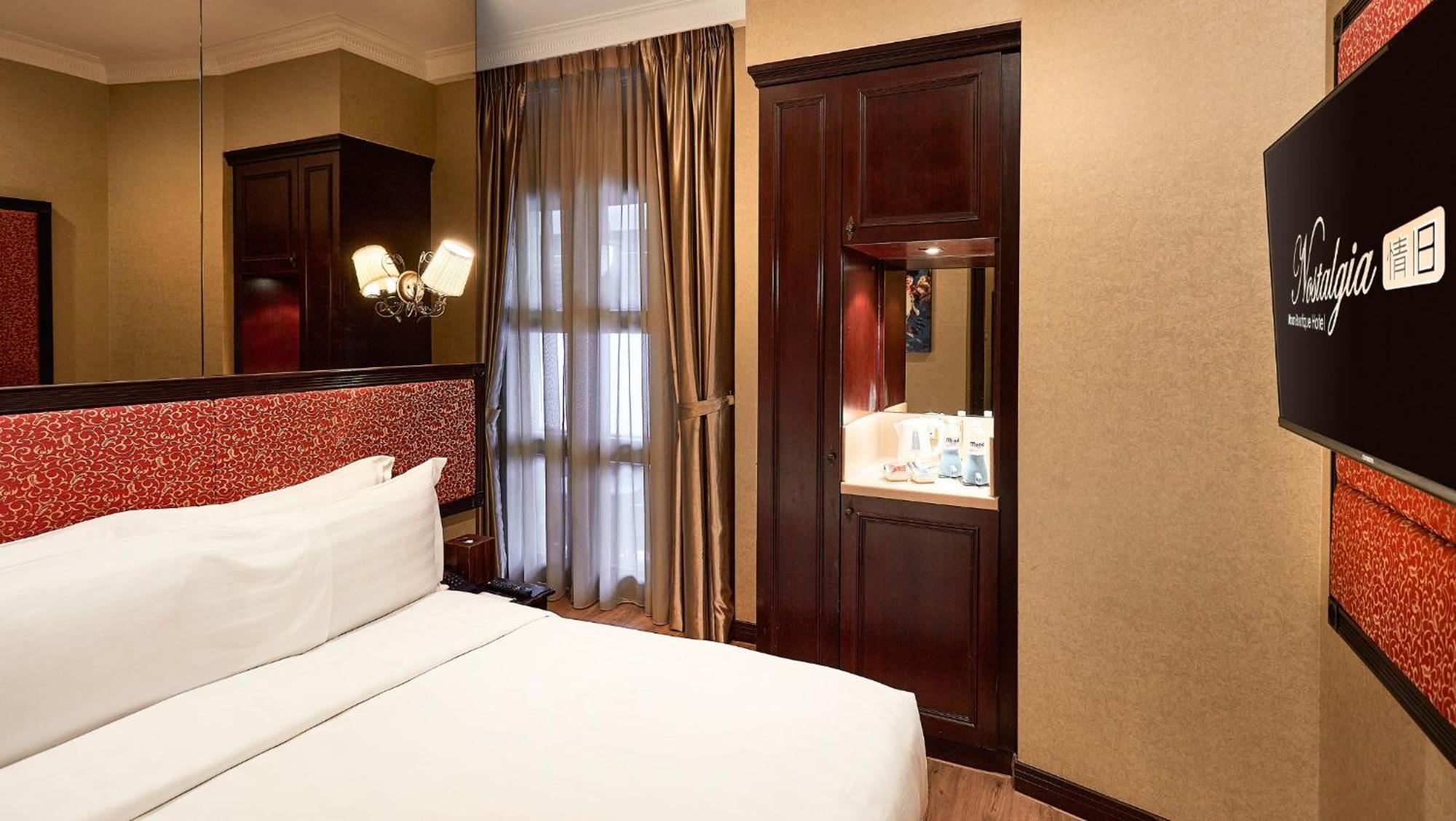 Balcony Room,1549077823:JPEG